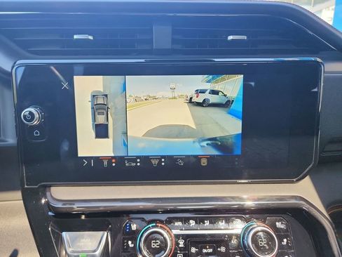 Certified 2024 GMC Sierra 1500 AT4 w/ Technology Package AWD/4WD image 29