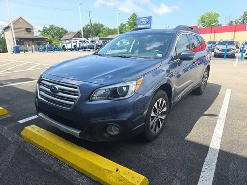 Used 2017 Subaru Outback 2.5i Limited AWD/4WD image 2