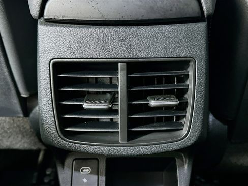 Used 2025 Kia Seltos S image 28