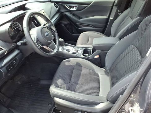 Used 2020 Subaru Forester Premium w/ Popular Package #1 AWD/4WD image 11