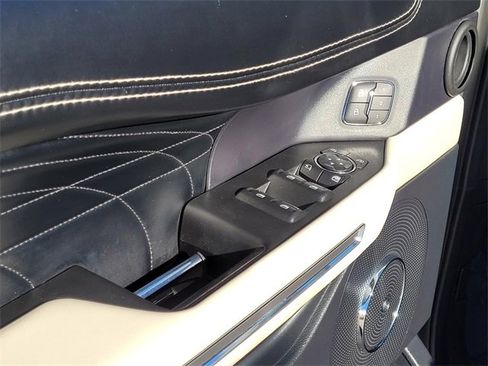 Used 2021 Ford Expedition Max Platinum image 17