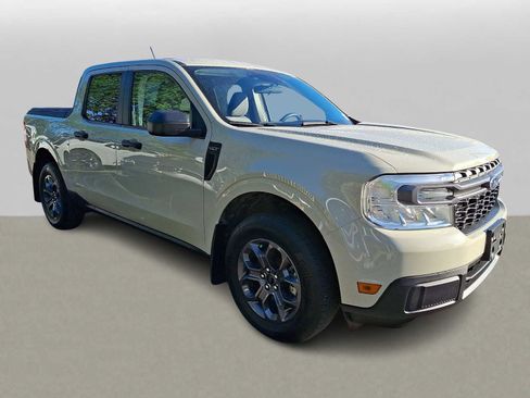 Used 2024 Ford Maverick XLT w/ Equipment Group 300A Standard AWD/4WD image 3