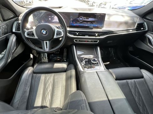 Used 2025 BMW X6 M60i AWD/4WD image 24