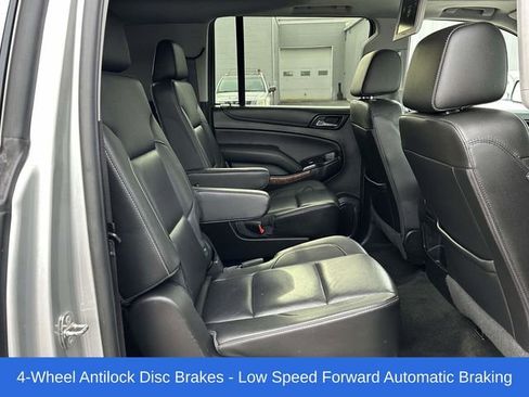 Used 2017 Chevrolet Suburban Premier image 19
