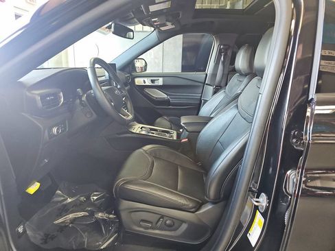 Used 2023 Ford Explorer ST w/ Equipment Group 401A AWD/4WD image 10