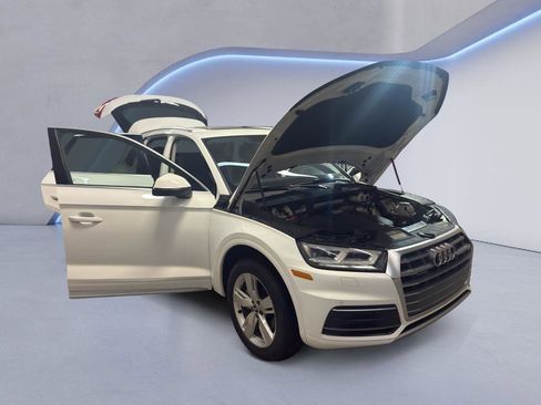 Used 2018 Audi Q5 2.0T Premium Plus w/ Premium Plus Package image 8