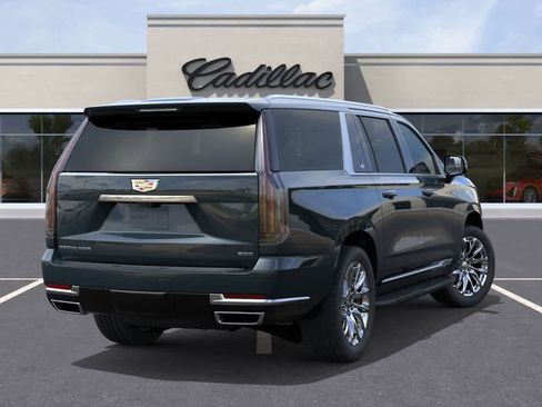 Used 2025 Cadillac Escalade ESV Luxury image 4