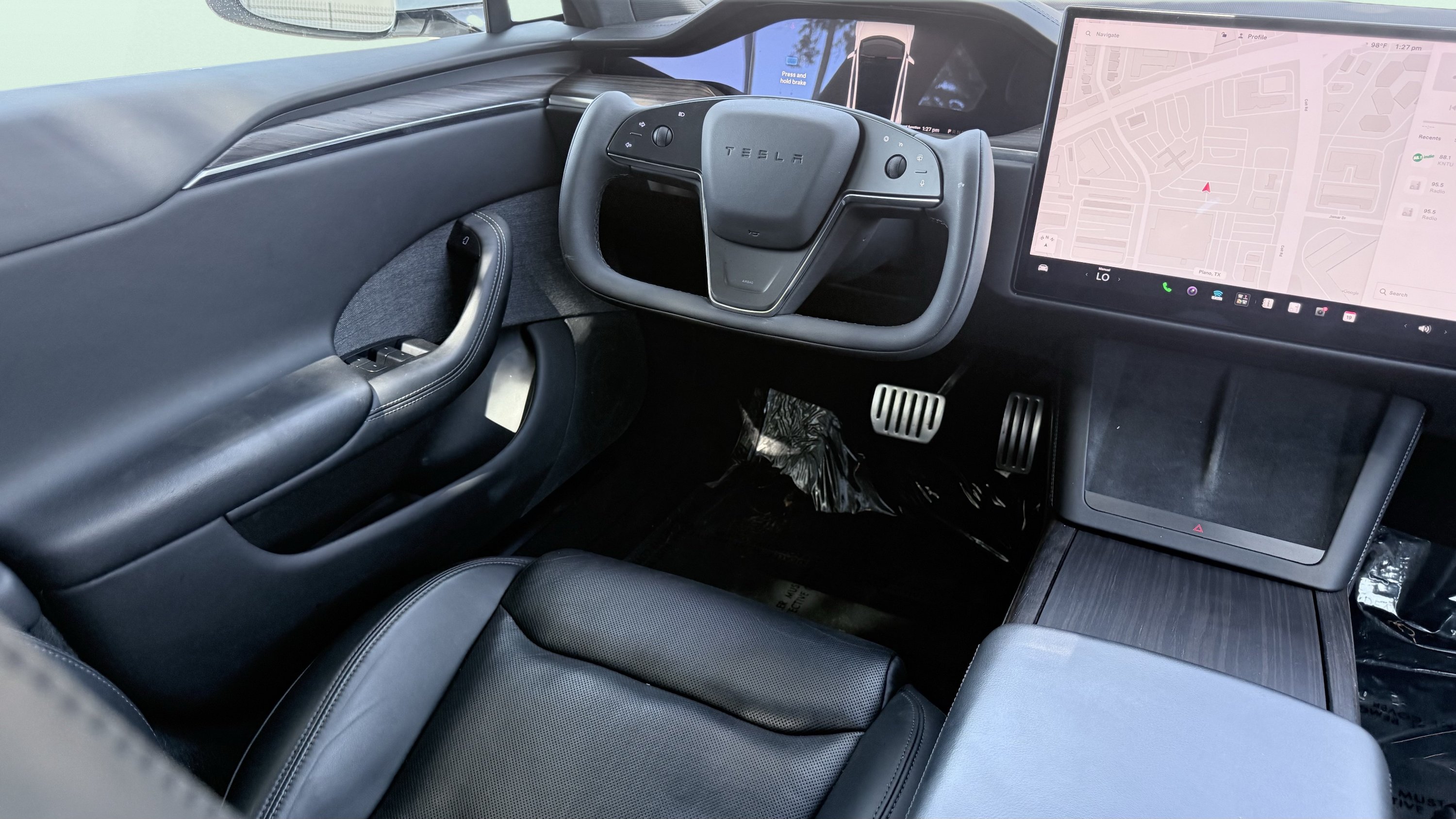 Used 2023 Tesla Model S AWD/4WD image 43