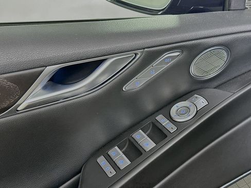 Used 2022 Genesis G80 2.5T w/ Prestige Package image 21