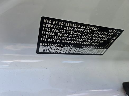 New 2025 Volkswagen GTI SE image 6