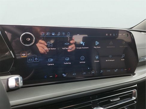 New 2026 Chevrolet Traverse LT w/ Midnight/Sport Edition image 24