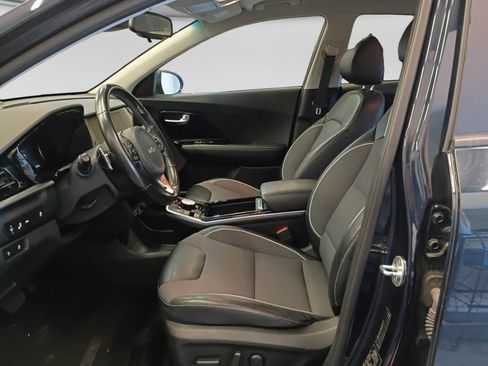 Used 2022 Kia Niro EX FWD image 7