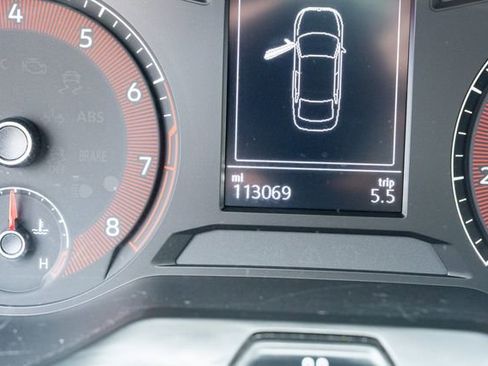 Used 2020 Volkswagen Jetta SE FWD image 11