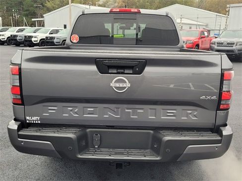 New 2026 Nissan Frontier SV w/ SV Convenience Package image 9