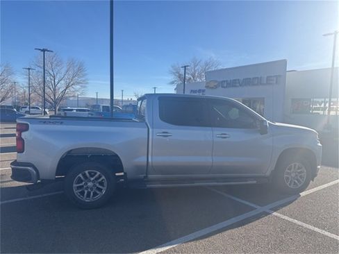 Used 2021 Chevrolet Silverado 1500 LT image 2