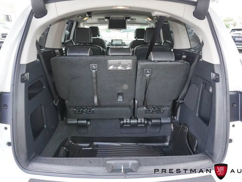 Used 2025 Honda Odyssey Elite image 47