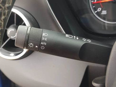 Used 2021 Chevrolet Camaro LT RWD image 21