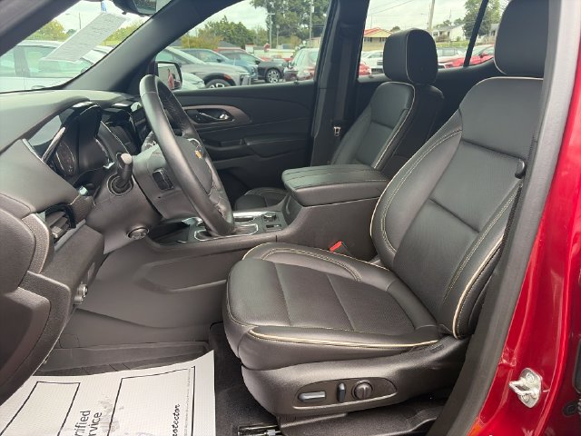 Used 2023 Chevrolet Traverse Premier w/ LPO, Floor Liner Package AWD/4WD image 9