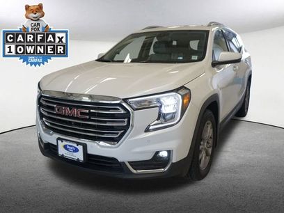 Used 2022 GMC Terrain SLT w/ Tech Package