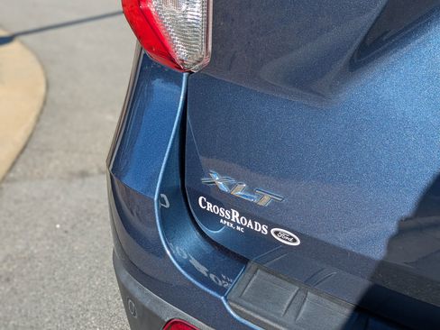 Used 2020 Ford Explorer XLT w/ Comfort Package image 33