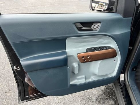 Used 2024 Ford Maverick Lariat AWD/4WD image 11