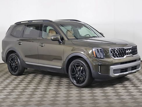 Used 2023 Kia Telluride EX X-Line AWD/4WD image 2