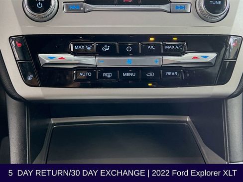 Used 2022 Ford Explorer XLT w/ Equipment Group 202A image 22