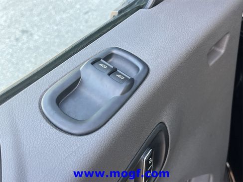 Used 2023 Ford Transit 350 XLT image 19