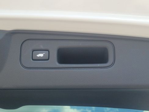 Used 2023 Honda Passport TrailSport image 15