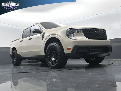 Used 2025 Ford Maverick XLT w/ XLT Luxury Package AWD/4WD image 17