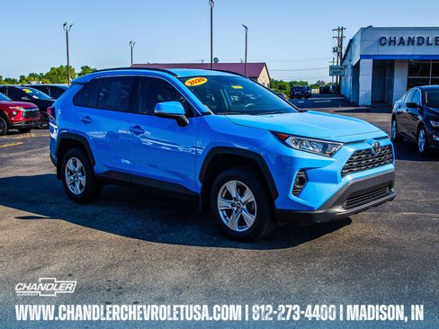 Used 2020 Toyota RAV4 XLE w/ XLE Grade Weather Package AWD/4WD image 1