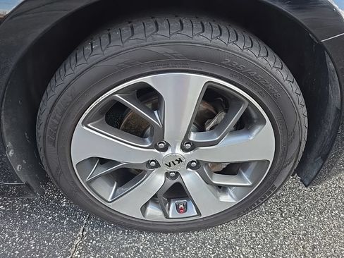 Used 2020 Kia Optima S FWD image 17
