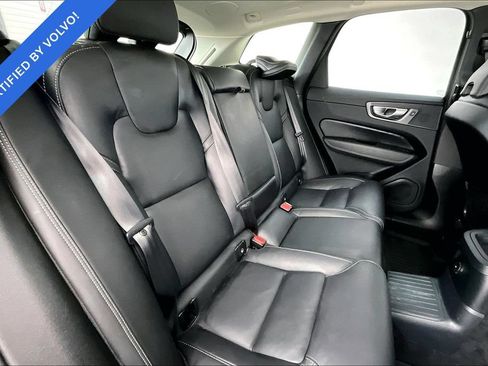 Certified 2023 Volvo XC60 T8 Ultimate w/ Climate Package AWD/4WD image 30