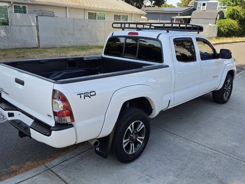 Used 2012 Toyota Tacoma 4x4 Double Cab w/ TRD Sport Pkg image 5