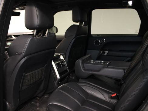 Used 2017 Land Rover Range Rover Sport SE AWD/4WD image 18
