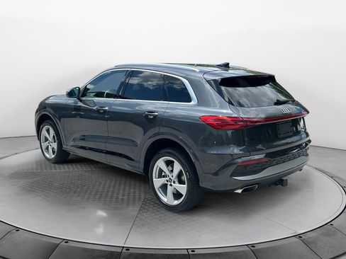 Used 2025 Audi Q5 Premium Plus AWD/4WD image 5