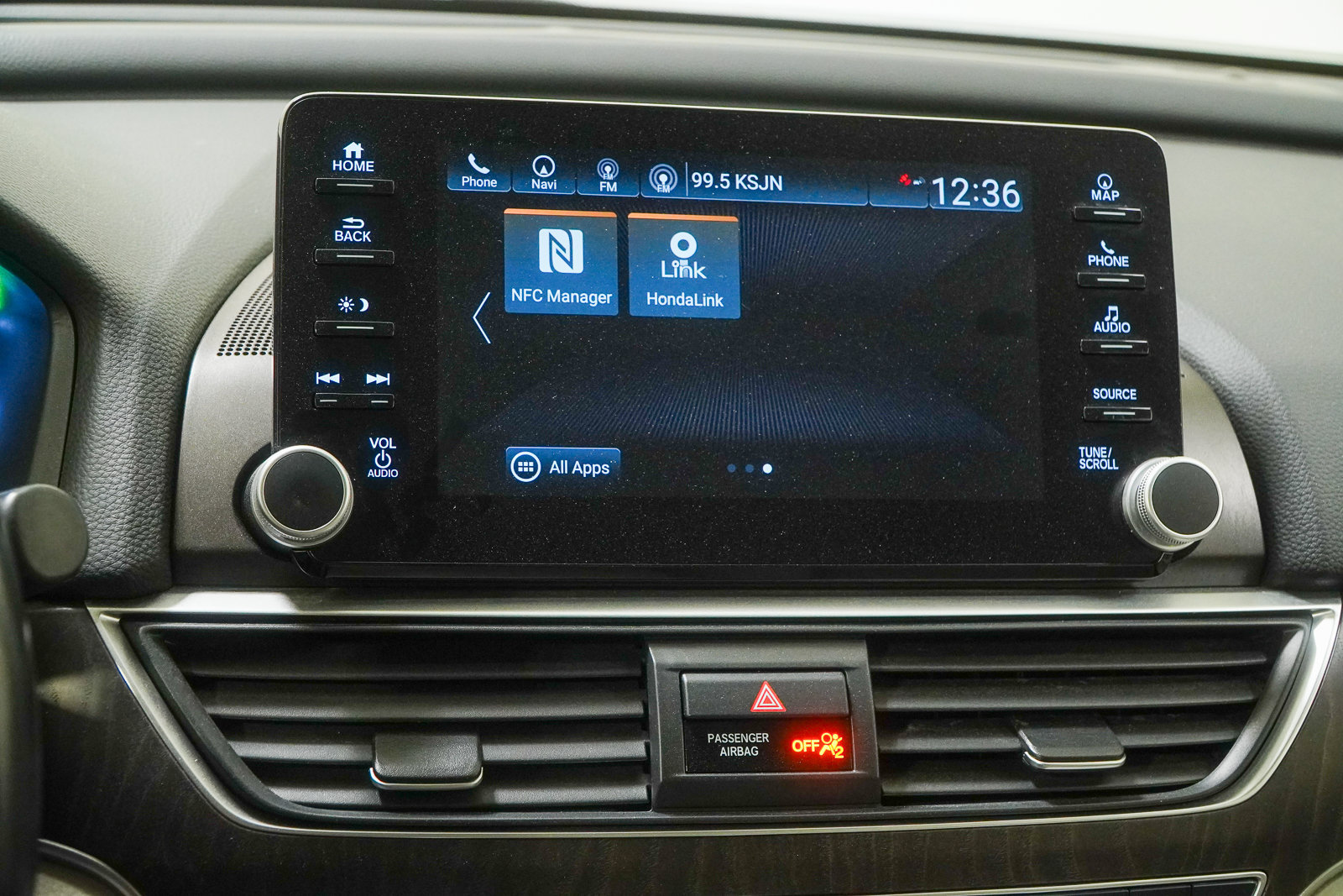 Used 2019 Honda Accord Touring image 28