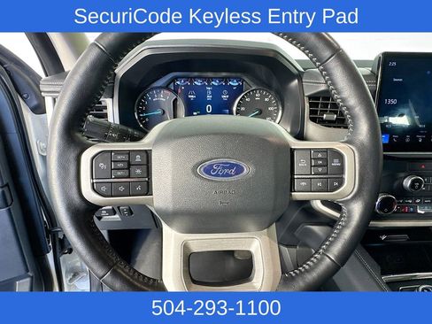 Used 2022 Ford Expedition XLT image 11