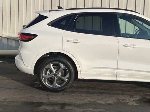 Used 2023 Ford Escape ST-Line w/ Tech Pack #1 image 17