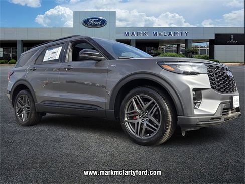 New 2026 Ford Explorer ST-Line w/ ST-Line Street Pack image 4