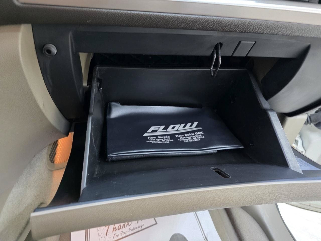 Used 2013 GMC Acadia Denali FWD image 36