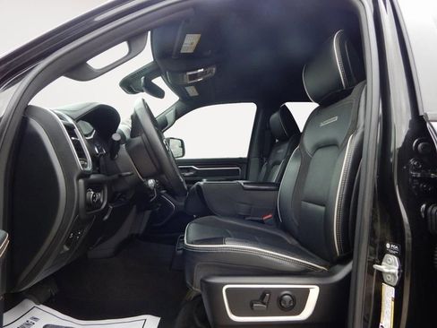 Used 2025 RAM 1500 Laramie image 11