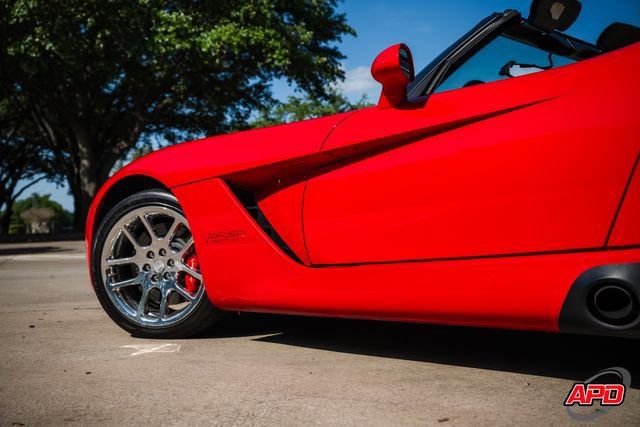 Used 2004 Dodge Viper SRT-10 RWD image 28
