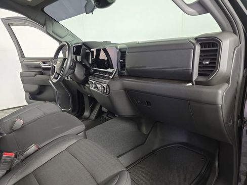 Used 2024 Chevrolet Silverado 1500 LT image 23