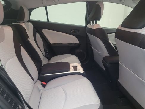 Used 2017 Toyota Prius Prime Plus w/ Carpet Mat Package FWD image 19