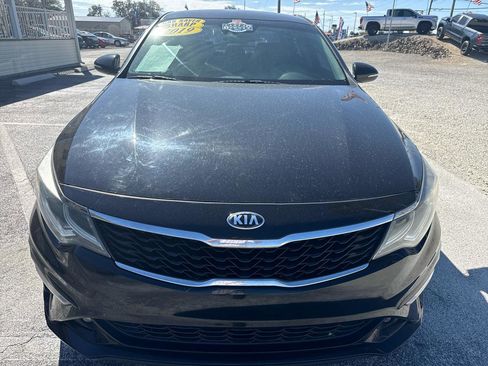 Used 2019 Kia Optima S FWD image 8