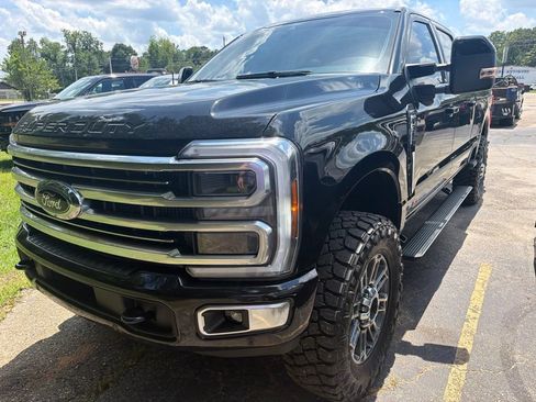 Used 2026 Ford F350 Platinum w/ Platinum Plus Package AWD/4WD image 1