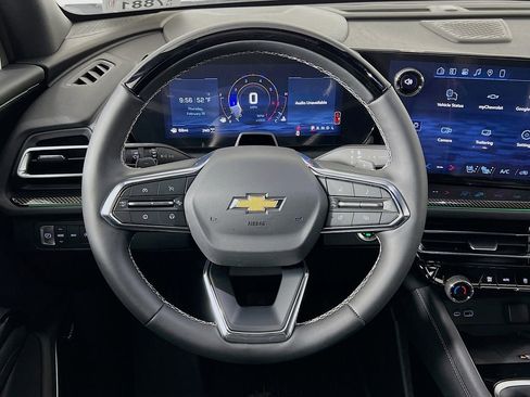 New 2026 Chevrolet Traverse High Country w/ LPO, Floor Liner Package image 11