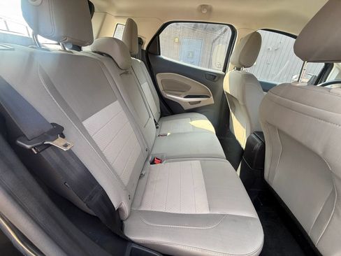 Used 2022 Ford EcoSport S AWD/4WD image 11