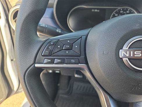 Used 2024 Nissan Versa SV w/ Trunk Package image 16